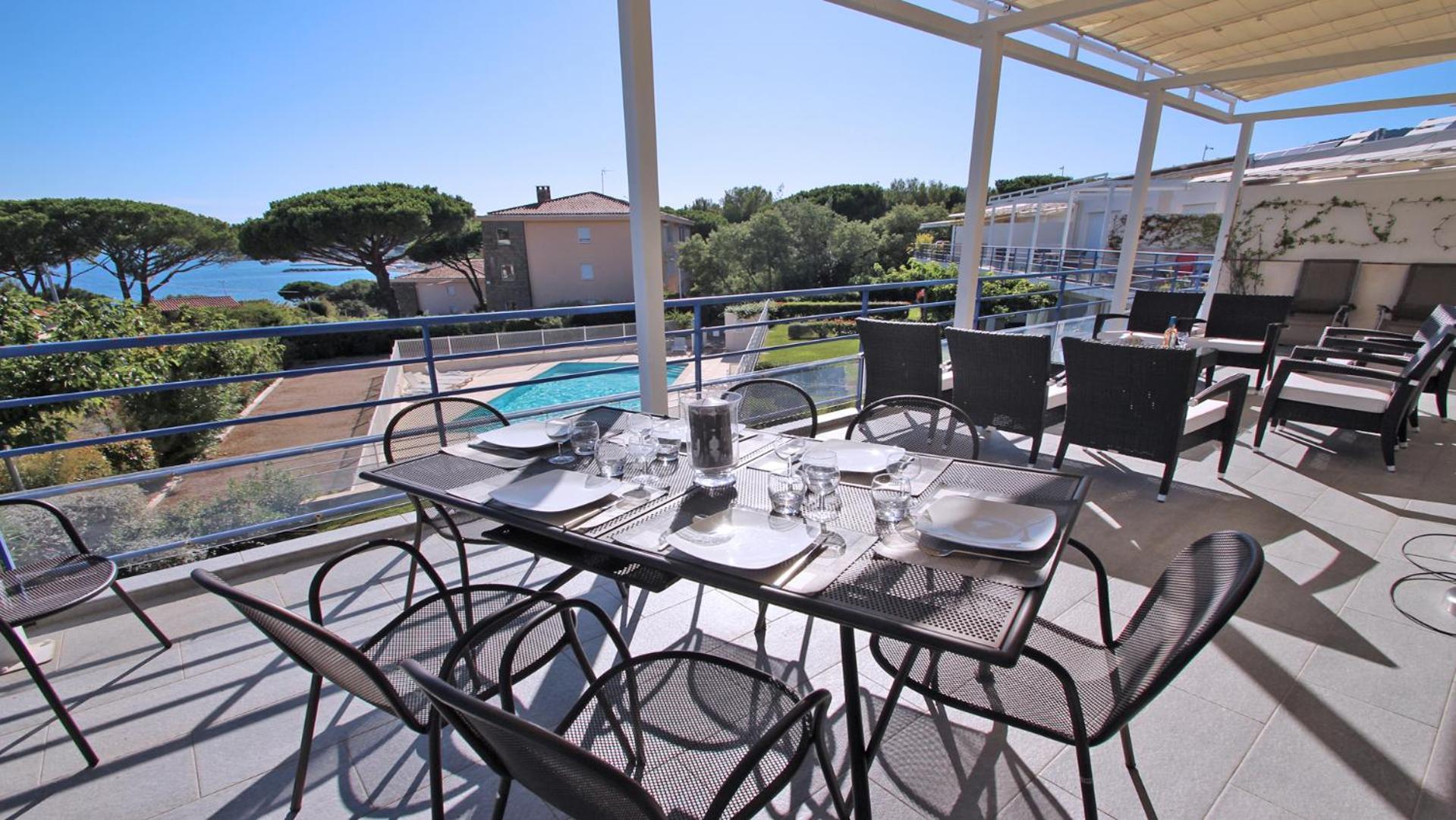 圣马克西姆Les Terrasses De La Croisette公寓 外观 照片