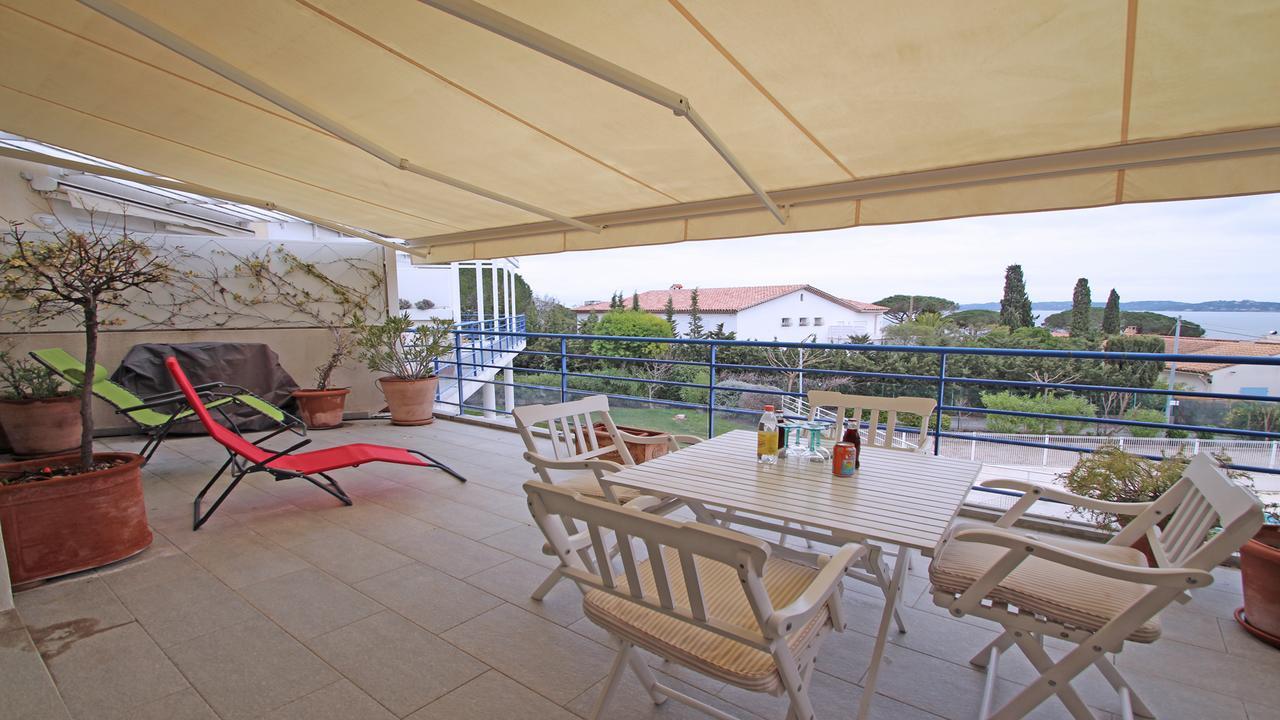 圣马克西姆Les Terrasses De La Croisette公寓 外观 照片